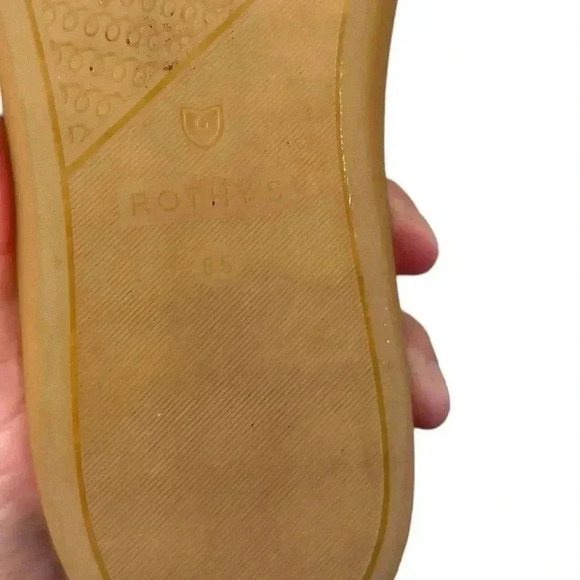 ROTHY’S Vanilla Bean Slip On Shoes 🤍 - Picture 8 of 16